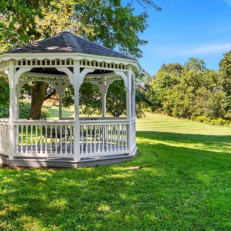 Benn Conger Inn Groton エクステリア 写真