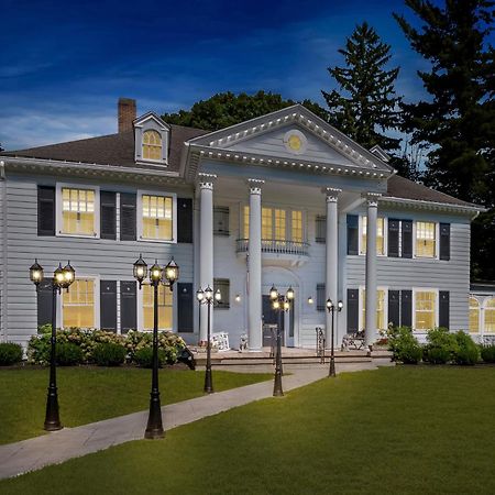 Benn Conger Inn Groton エクステリア 写真