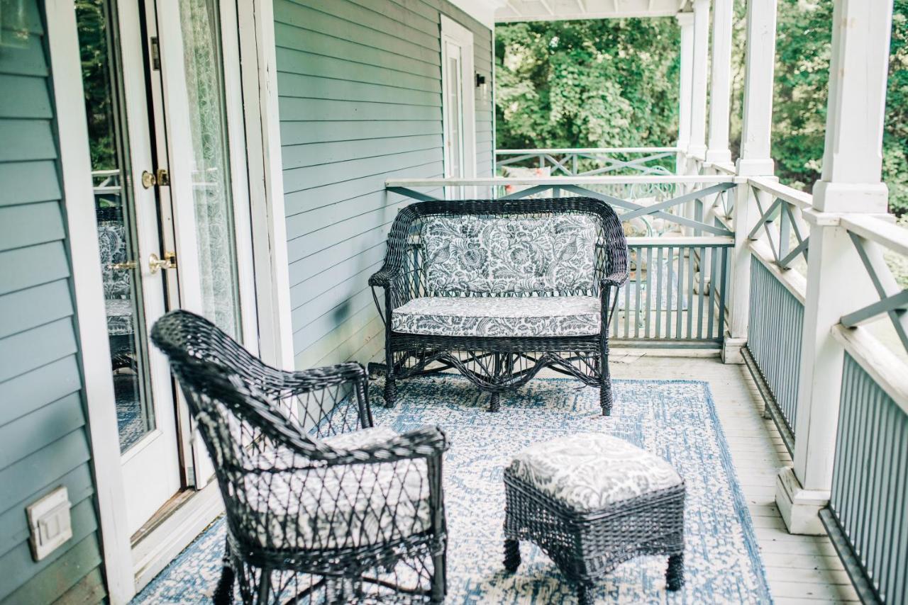 Benn Conger Inn Groton エクステリア 写真
