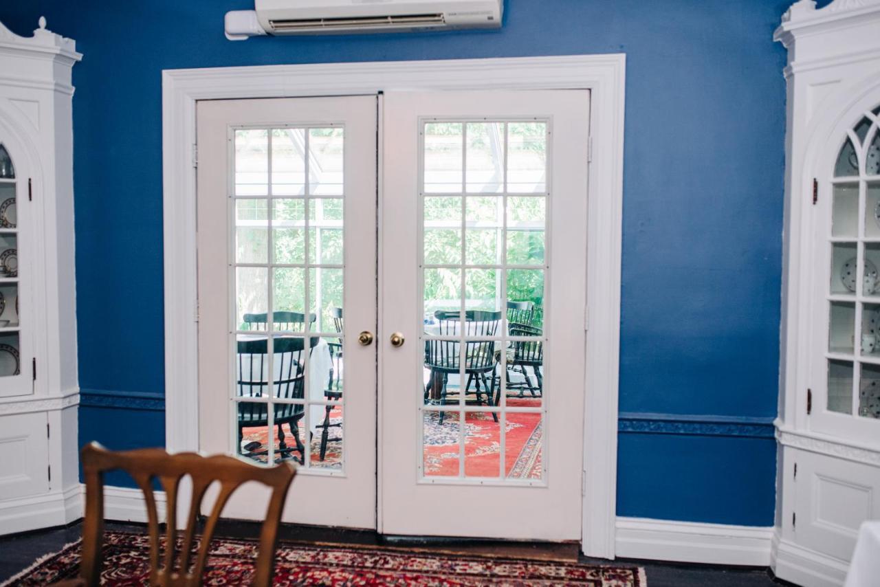 Benn Conger Inn Groton エクステリア 写真
