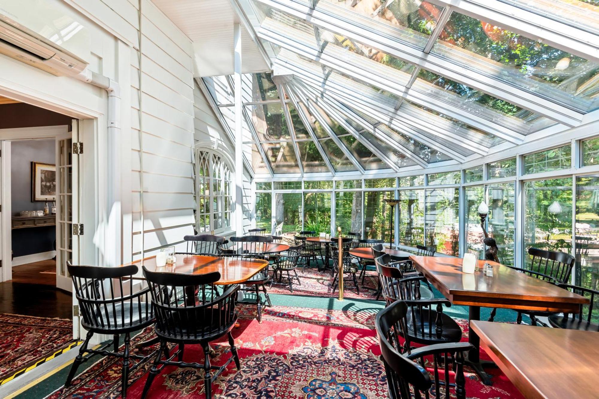 Benn Conger Inn Groton エクステリア 写真